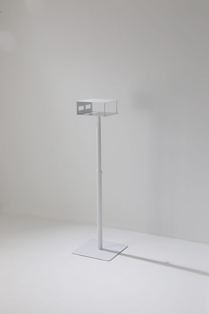 Minimalism Iron Projector