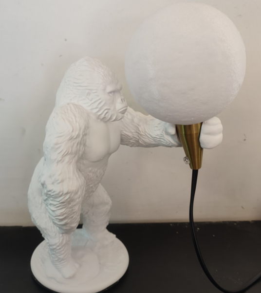 Nordic King Kong Resin Animal Table Lamp Black