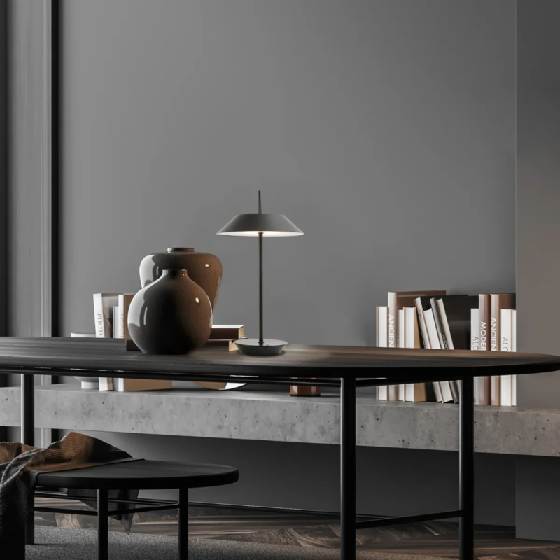 Nordic Minimalist Decorative Desk Light Mayfair Carbon Steel Crystal Black Table Lamp