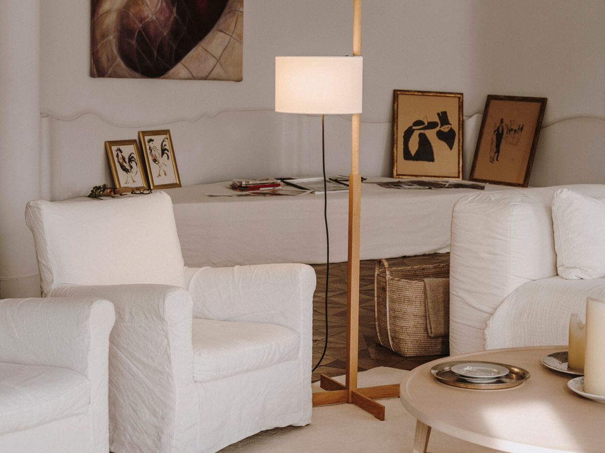 Elegant Minimalist Oak Original Color Living Room Bedroom Study Wood Floor Lamp E27