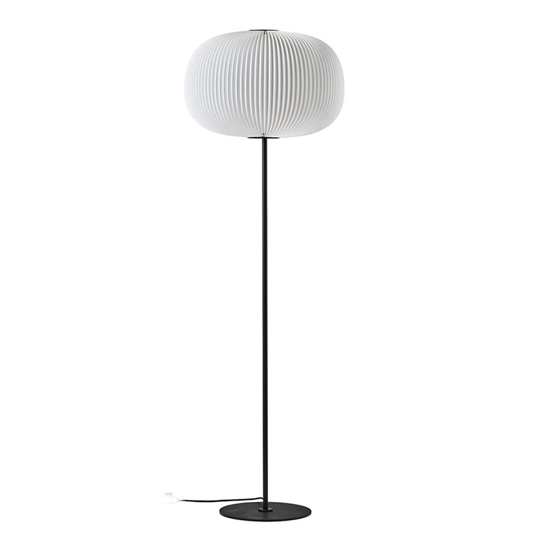 Le Klint 332 Lamella Floor Lamp