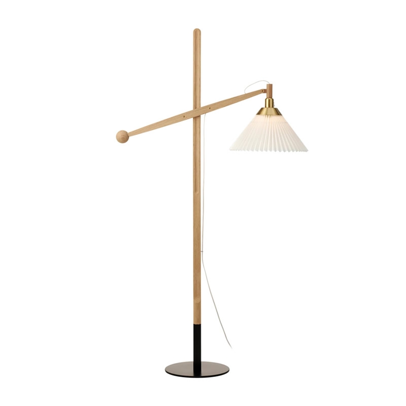 Le Klint 325 Masterpieces Floor Lamp