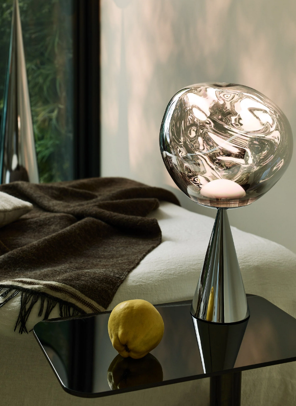 Melt Fat Hotel Table Light