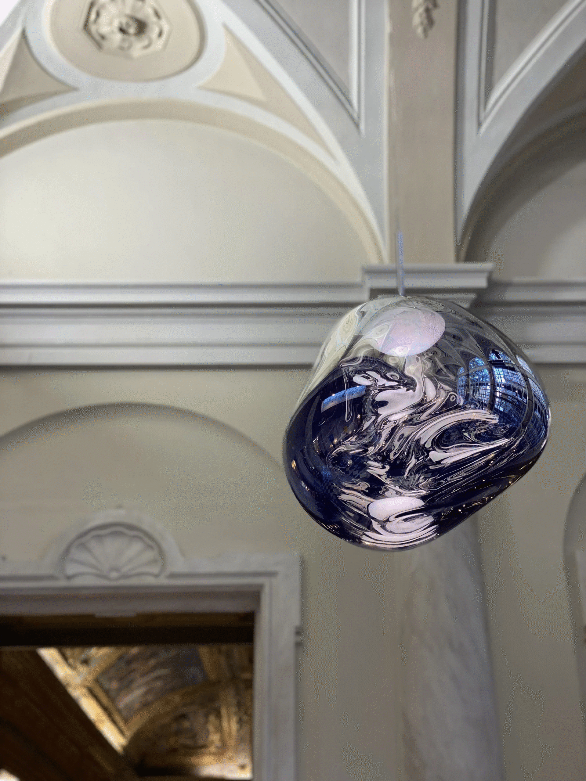 Melt Restaurant Room Pendant Light