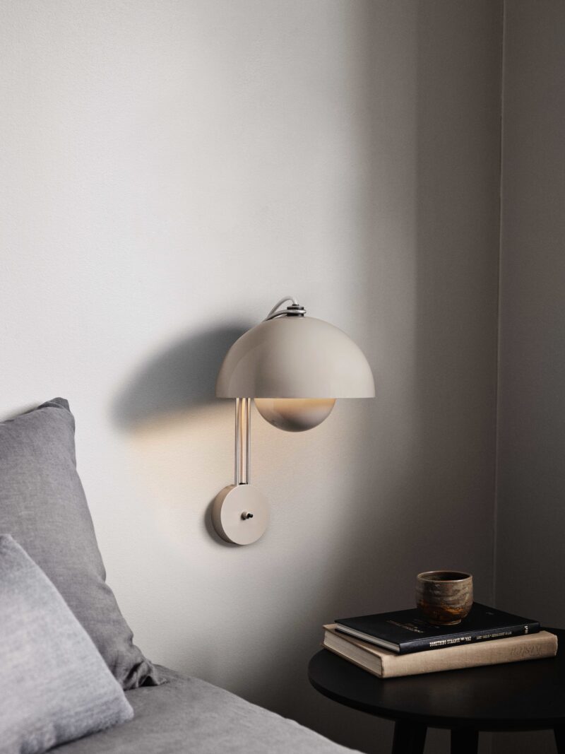 Flower Pot Indoor Wall Lamp VP8