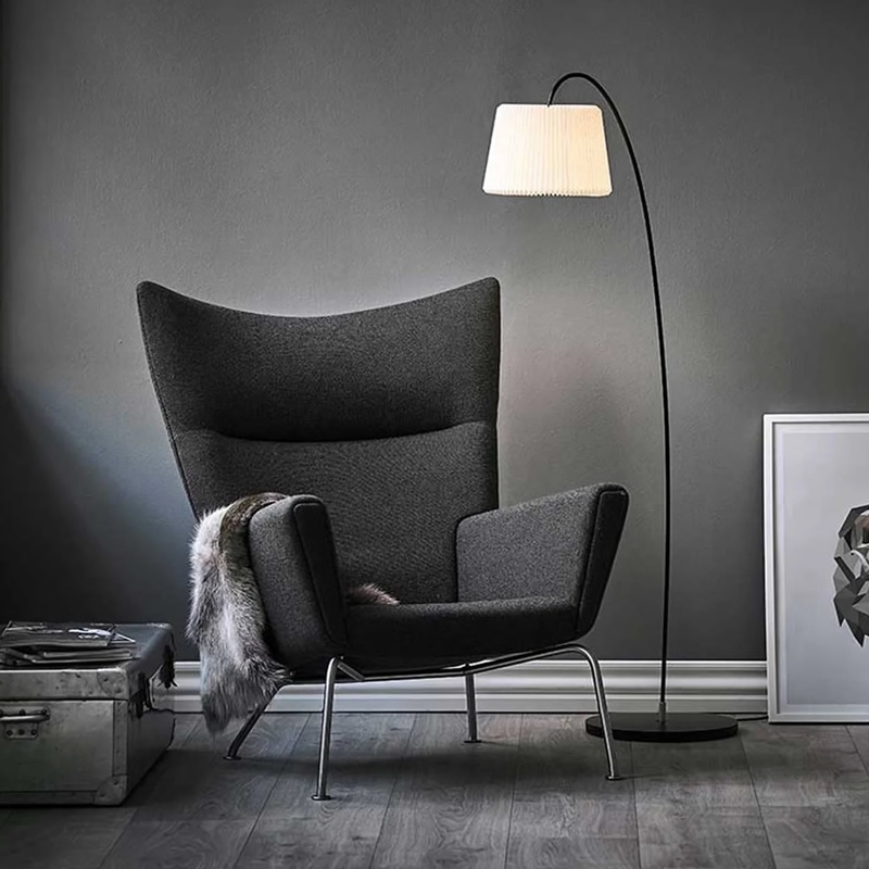Le Klint 320 Snowdrop Floor Lamp