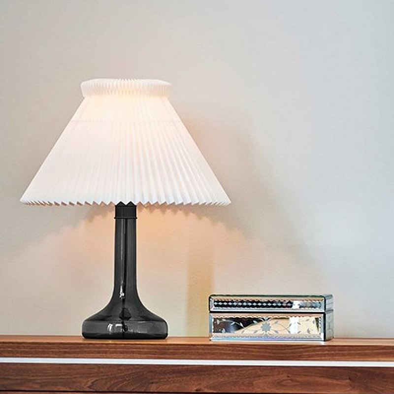 Le Klint 343 Masterpieces Table Lamp