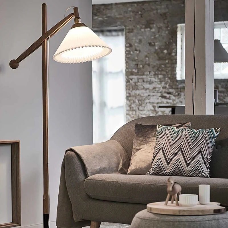 Le Klint 325 Masterpieces Floor Lamp