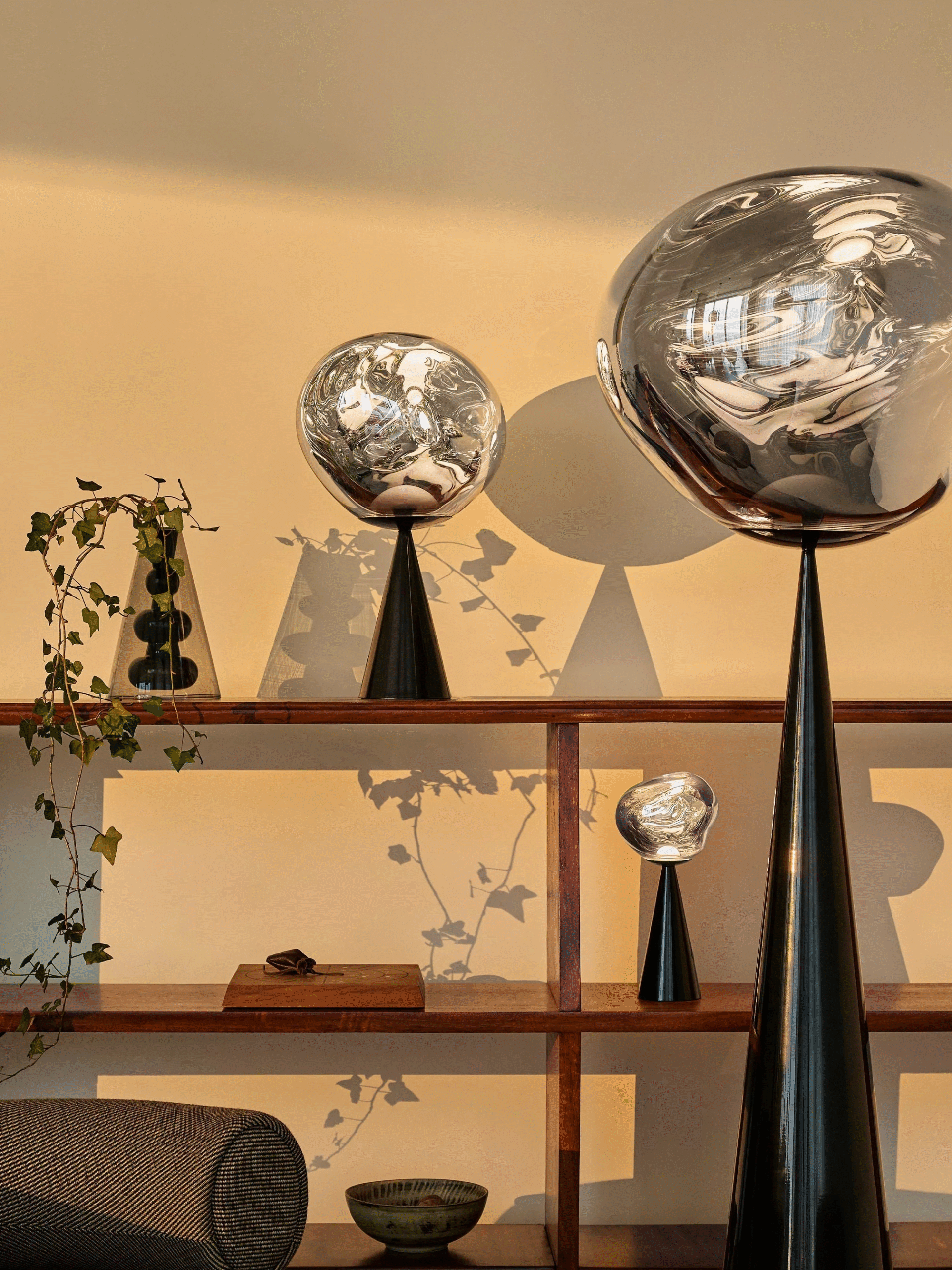 Melt Cone Fat Floor Light