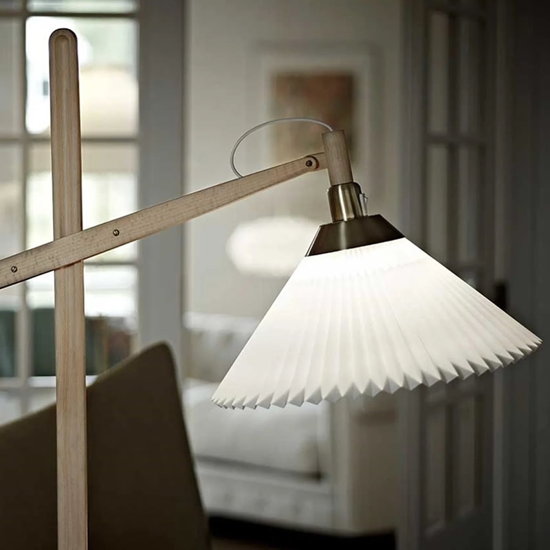 Le Klint 325 Masterpieces Floor Lamp