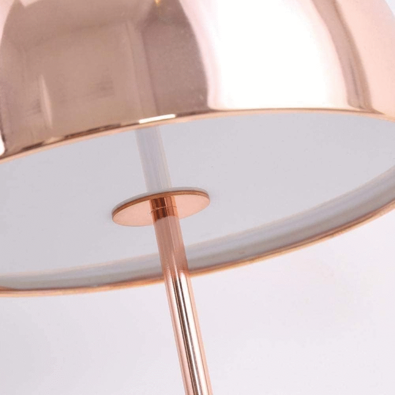 PLH BELL Nordic Chrome Table Lamp