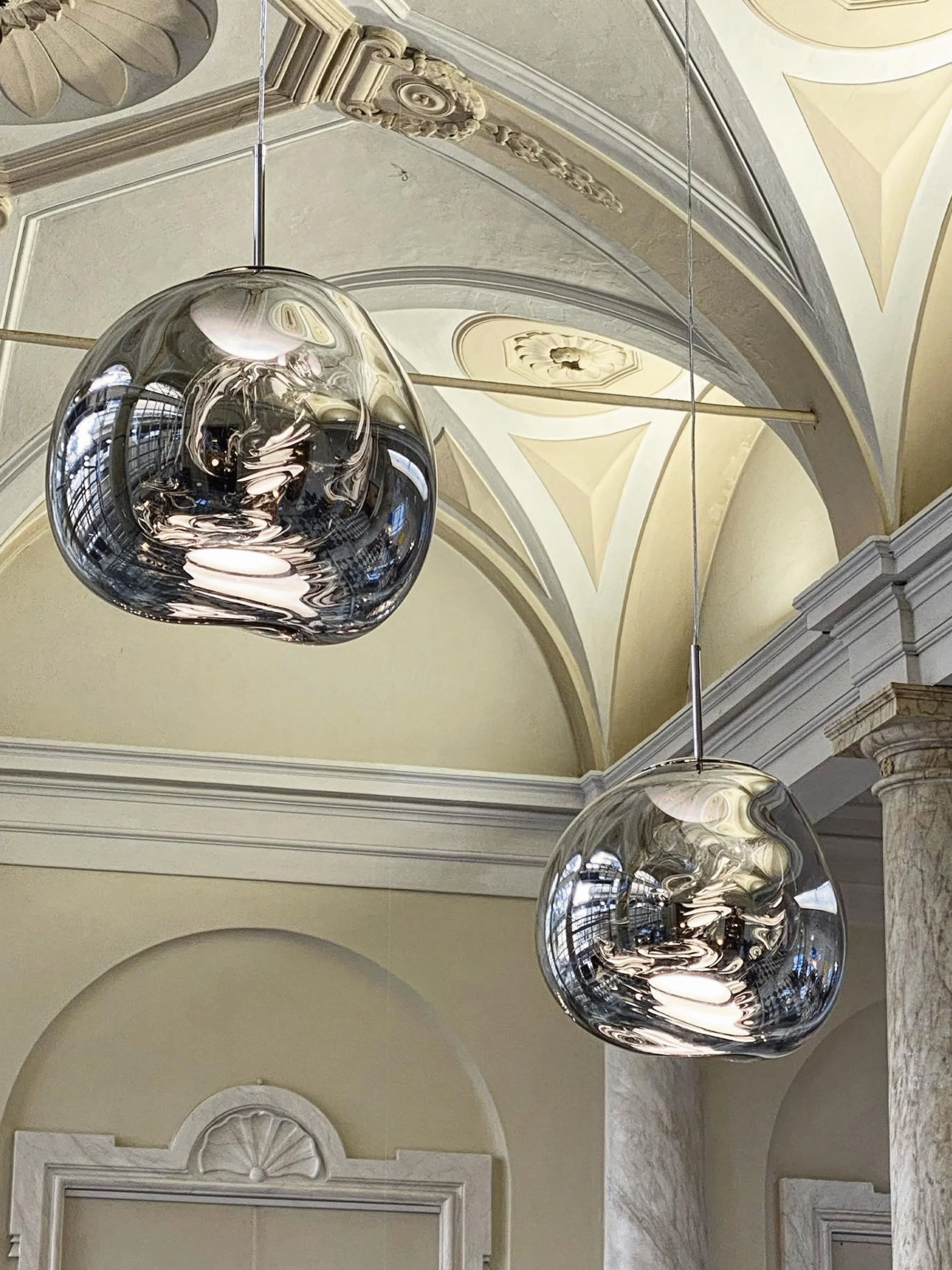 Melt Restaurant Room Pendant Light